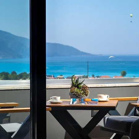 Morina Deluxe מלון