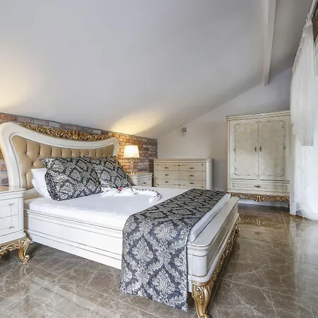 Hotell Morina Deluxe