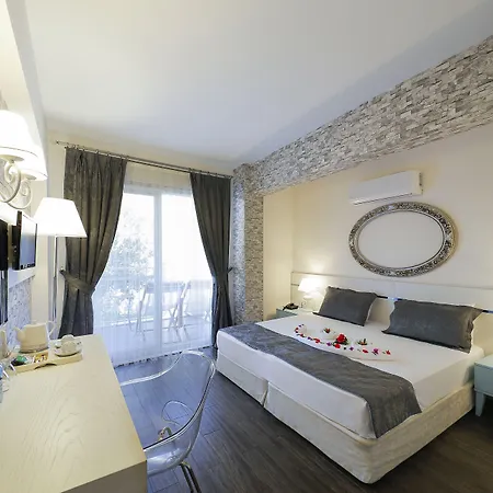 Morina Deluxe 3* Ölüdeniz
