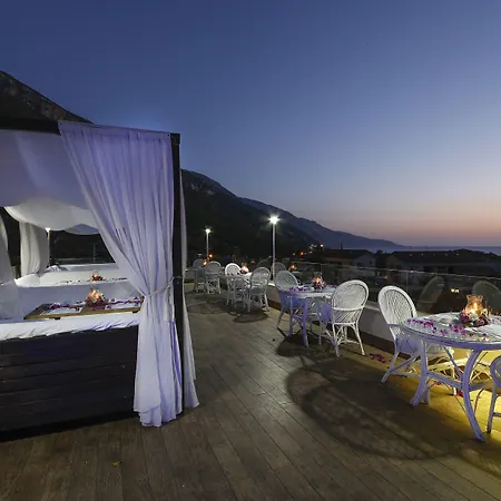 Ξενοδοχείο Morina Deluxe 3*