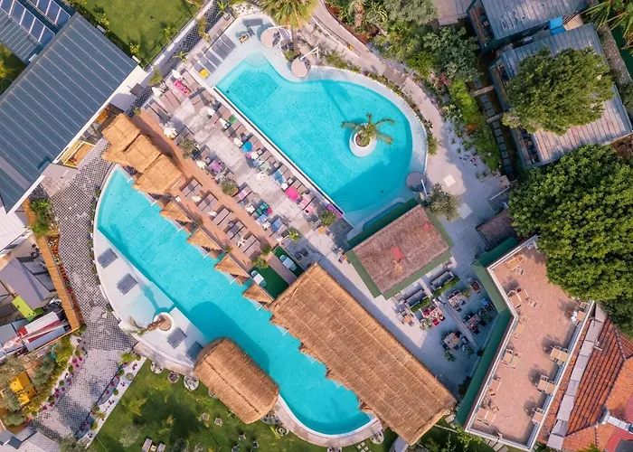 Hotell Morina Deluxe Öludeniz