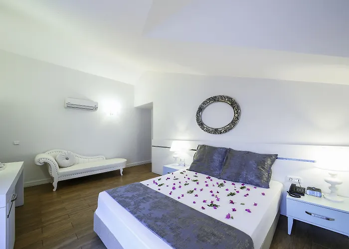 Hotell Morina Deluxe Öludeniz